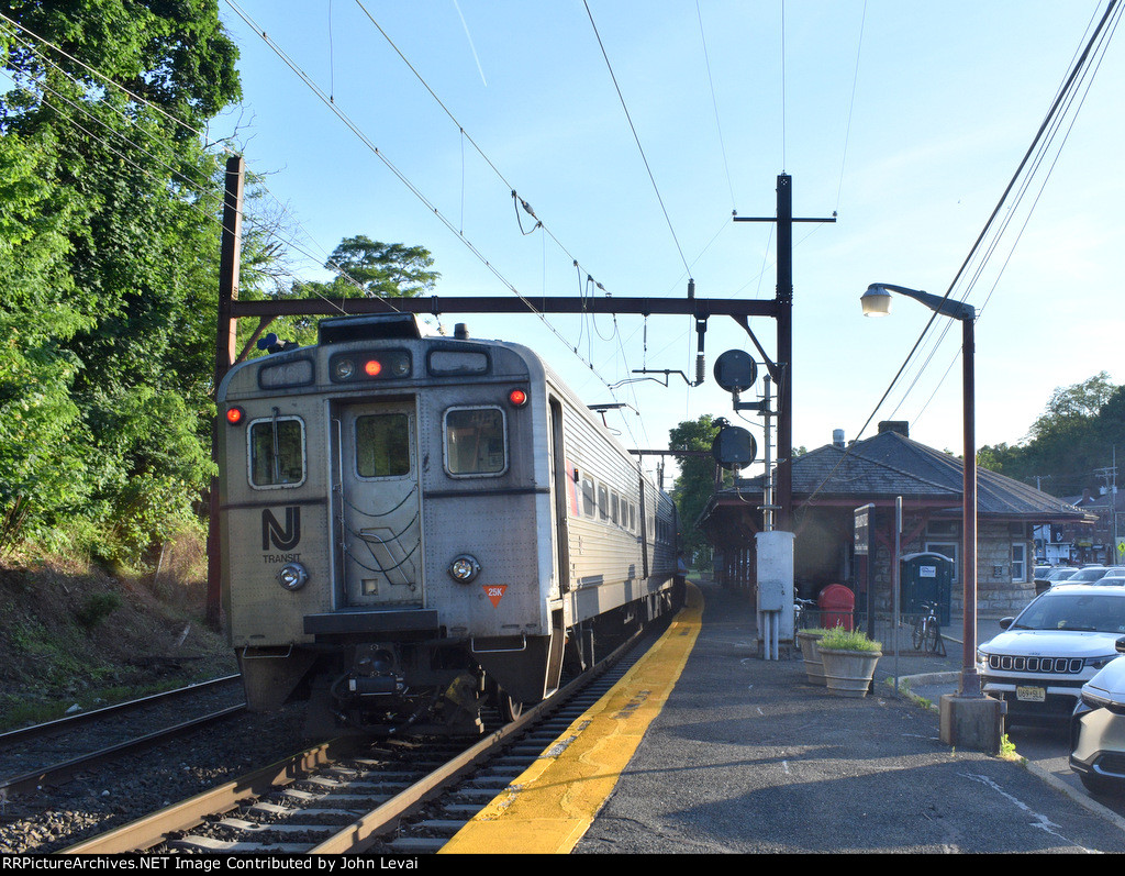 Going away picture of NJT Train # 435 at Bernardsville Station